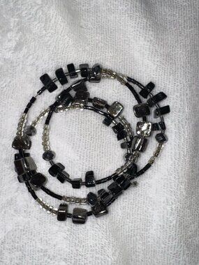 Black stone bracelet